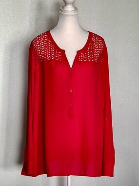 Ariat Grace Cherry Red Floral Laser  Cutout Blouse XXL Pristine Like New Boho